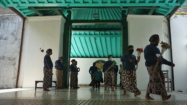 Pembukaan Kantor Cabang Surabaya